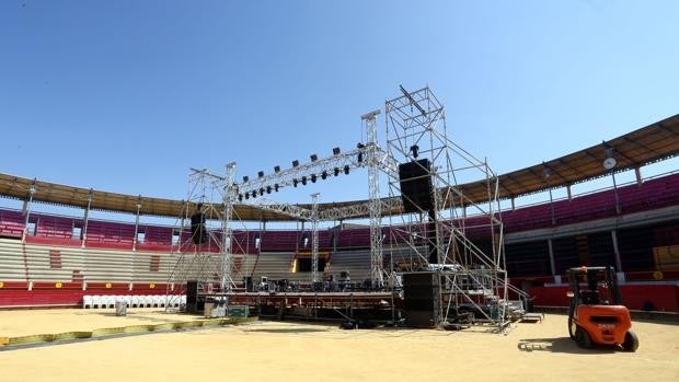 Reabre la Plaza de Toros de Laguna de Duero con la actuación de 'Rulo y la Contrabanda'