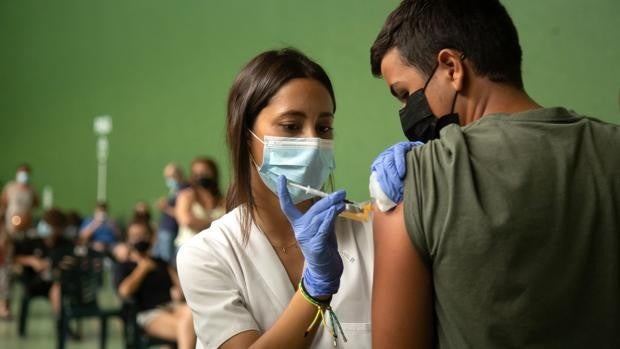 El uno por ciento de los contagios es por reinfección y ya supera los 2.300