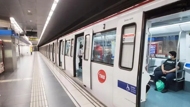 Metro de Barcelona refuerza la oferta para el retorno de la actividad laboral