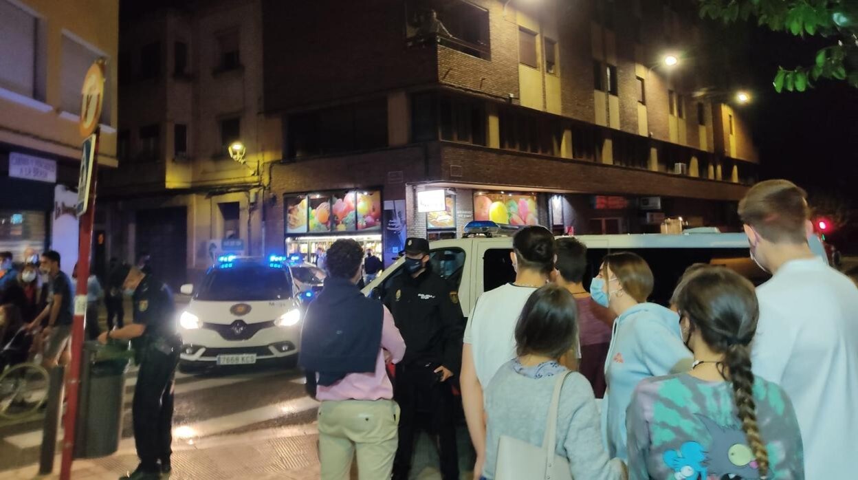 Detenida una persona por atentado a la autoridad en el desalojo de una zona de copas de Palencia