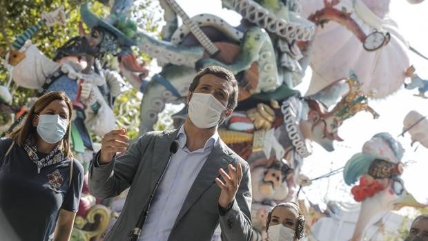 Pablo Casado marca la Plaza de Toros de Valencia como el anticipo de las «grandes victorias electorales» del PP