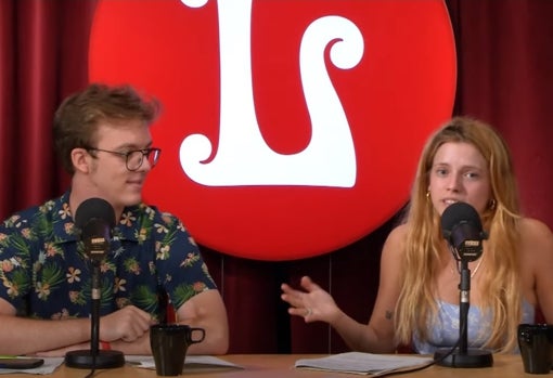 Marc Lesan y Juliana Canet durante la grabación del podcast