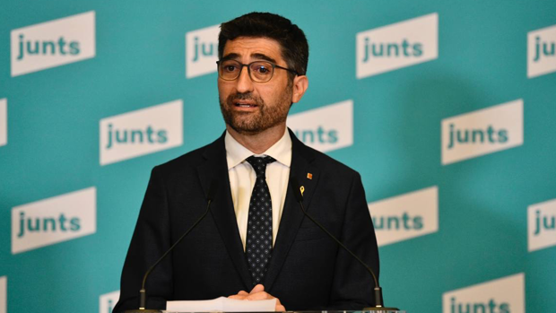 Puigneró señala al «entorno» de Aragonès como causante de la suspensión de la inversión en el Prat