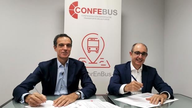 Iberaval y CONFEBUS mejoran el acceso al crédito del transporte de viajeros por carretera