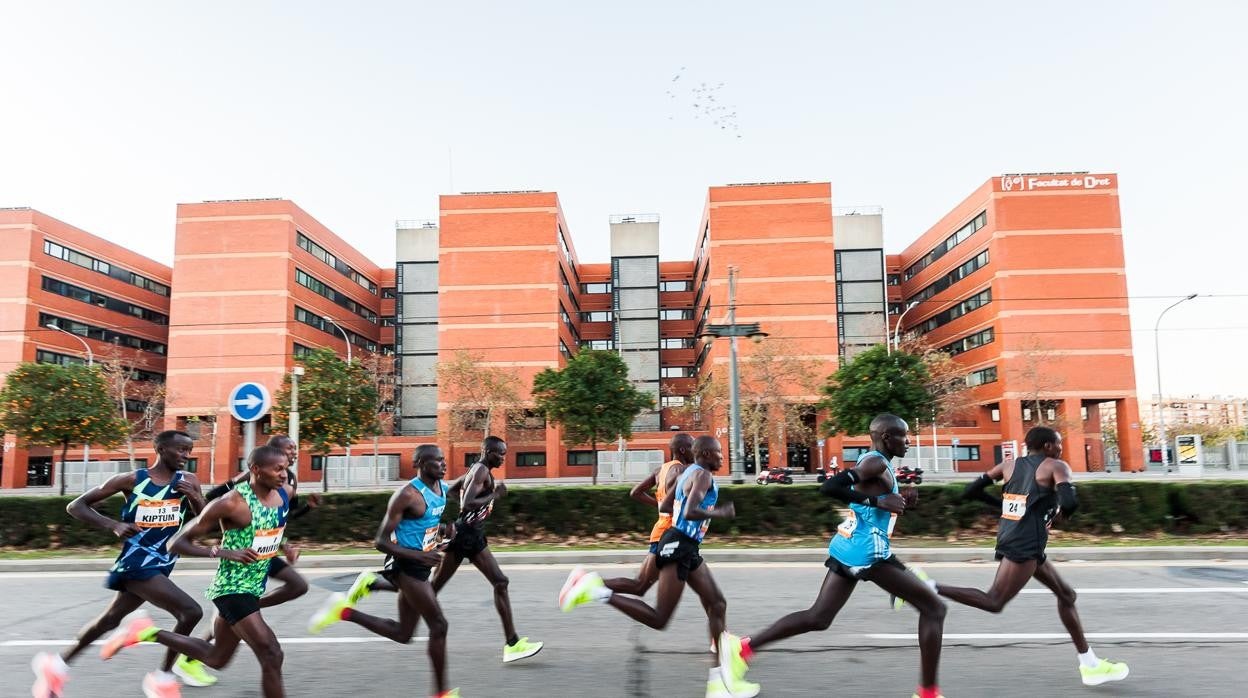 Imagen de archivo durante la celebración del Medio Maratón en Valencia