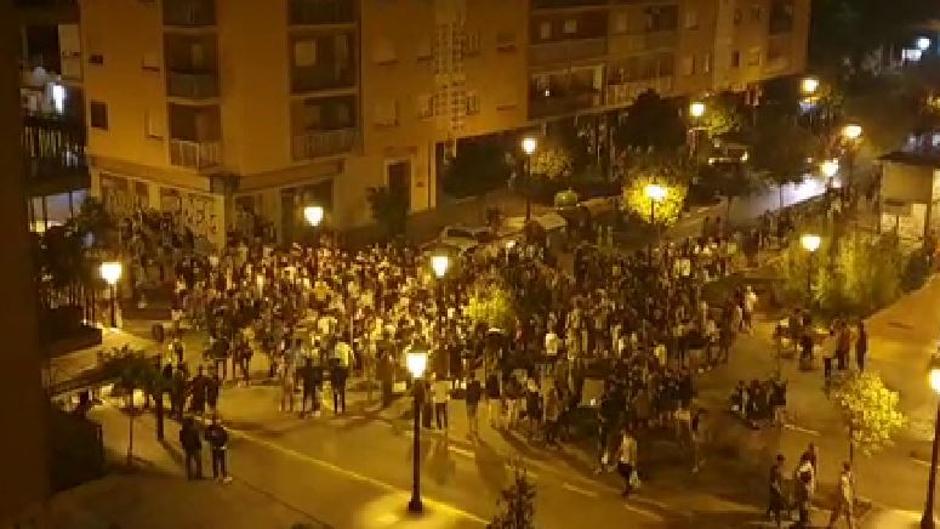 «A por el bote»: el botellón toma de nuevo las calles de Valencia