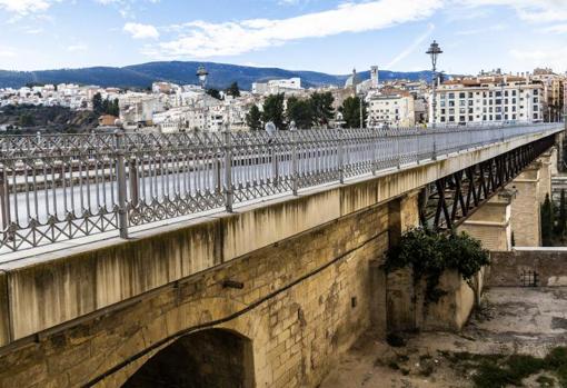 Vista del núcleo urbano de Alcoy