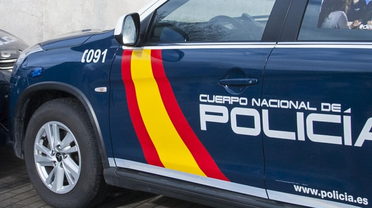 Vehículo de la Policía Nacional de Burgos