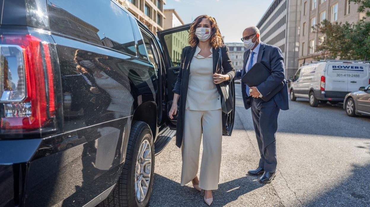 La presidenta de la Comunidad de Madrid, a su llegada a la sede de Council on Foreign Relations