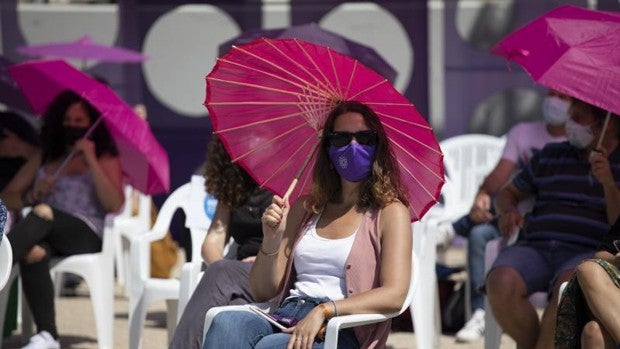 La secretaria de Estado de Igualdad, Noelia Vera, deja la política