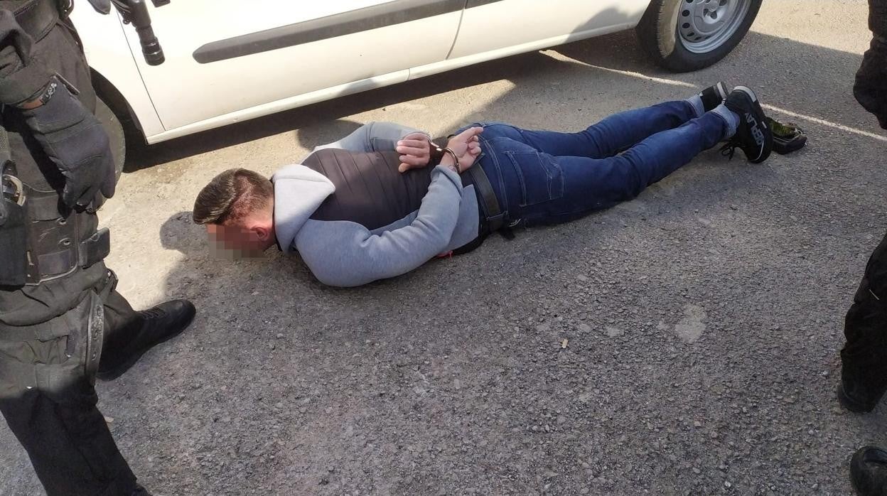 Slavan Petrovic, del clan Kavac, tras ser detenido por la Policía