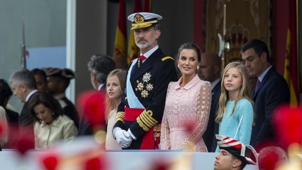 Vuelven el desfile militar y la recepción de los Reyes en el Palacio Real por el 12-O