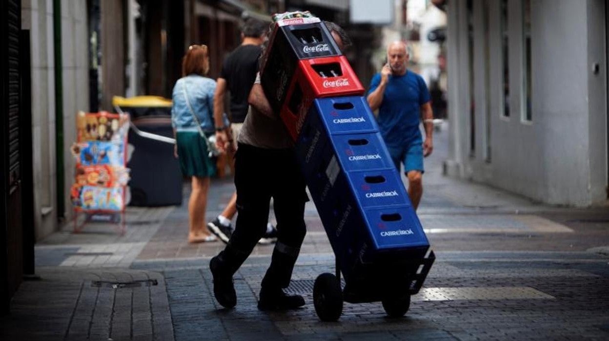 El sector servicios fue el que más parados sumó este septiembre en Galicia