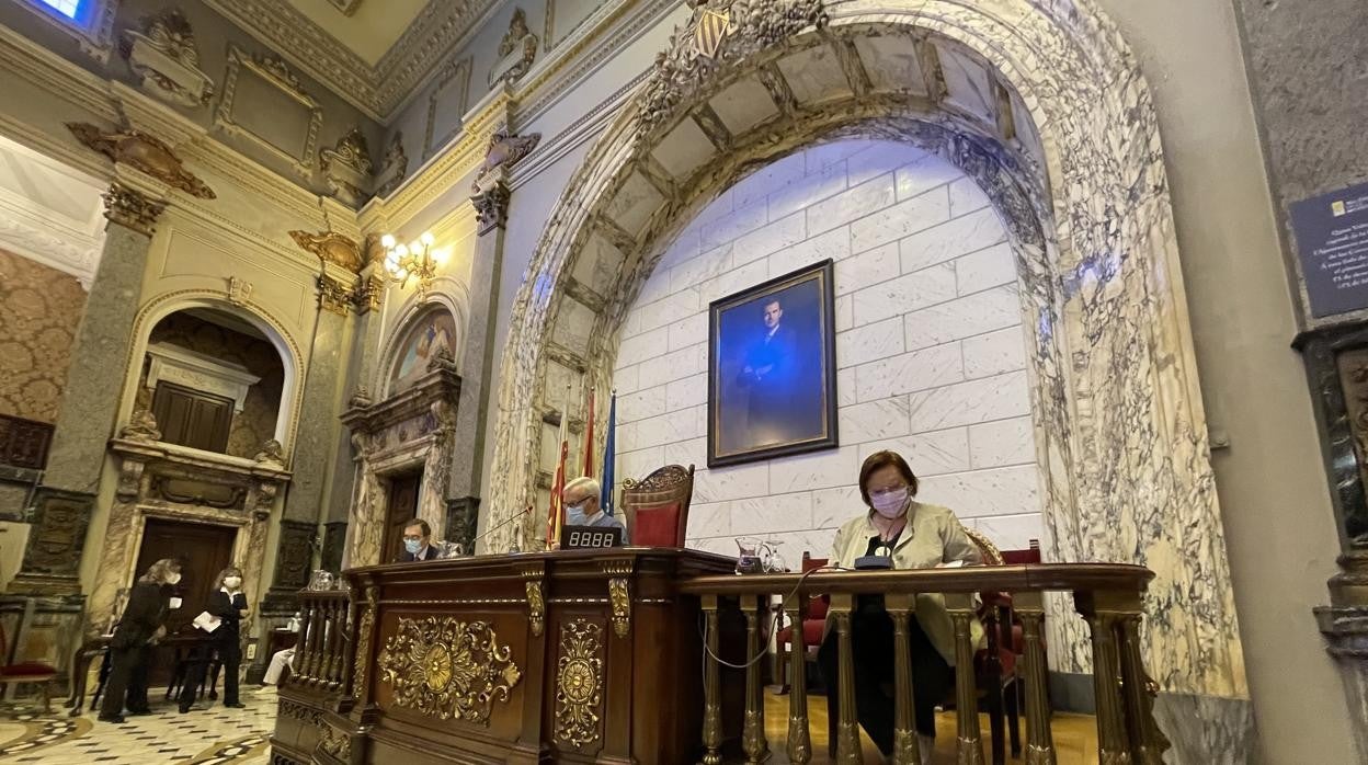 Imagen tomada durante la Junta Local de Seguridad celebrada en el Ayuntamiento de Valencia