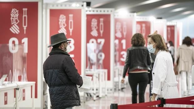 Sanidad notifica 136 contagios por coronavirus y cinco fallecimientos en la Comunidad Valenciana