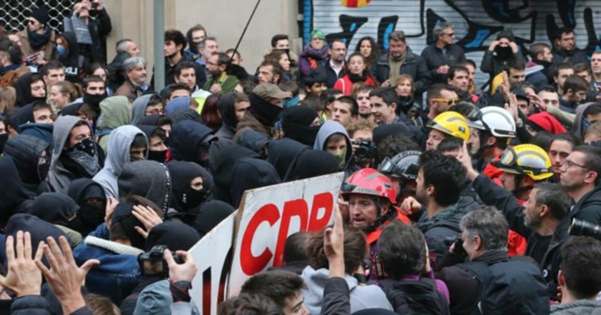 Protesta de los CDR durante el Consejo de Ministros de 2018 en Barcelona
