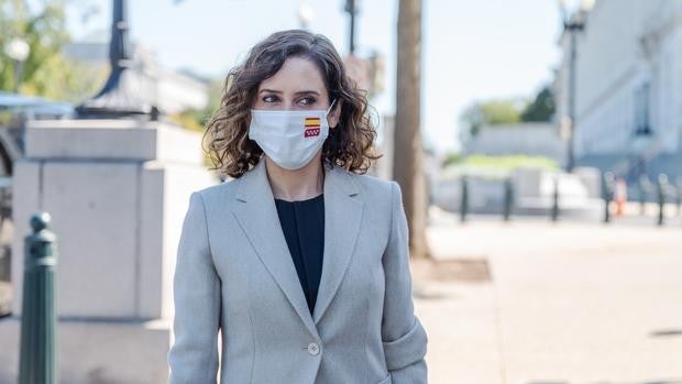 Ayuso, sobre la ley de Vivienda: «No se trata solo de dar dinero a los jóvenes»