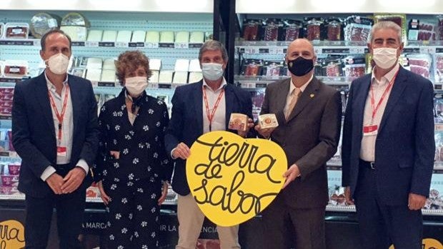 Tierra de Sabor exhibe sus productos en 24 hipermercados de Alcampo en Madrid, Andalucía y Castilla y León