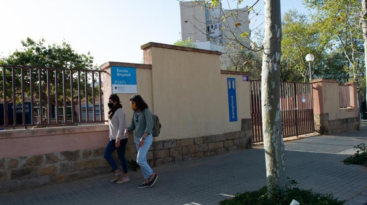 Imagen de un centro escolar en Barcelona