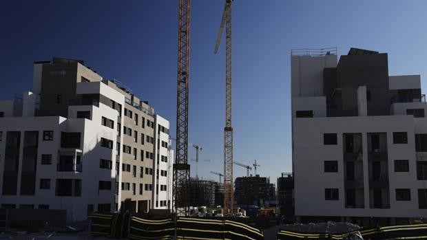 Estas son las 25 parcelas que Madrid cederá para construir 2.500 pisos en alquiler en 2022