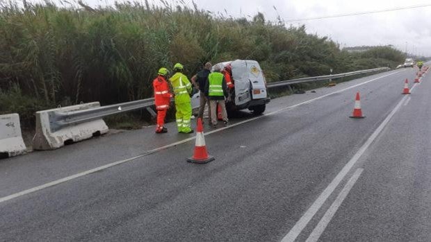Una furgoneta que transportaba material radiactivo sufre un accidente en Oliva