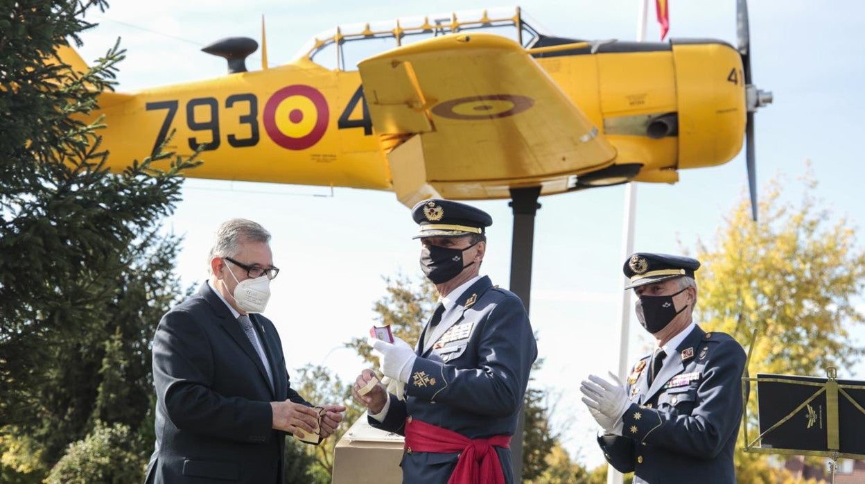 Actos conmemorativos de los cien años de historia del Aeródromo Militar de León