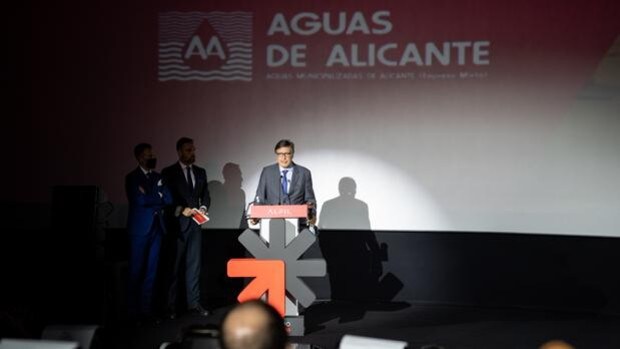 Los Premios Alfil 2021 galardonan a Aguas de Alicante por su digitalización en la gestión del ciclo del agua