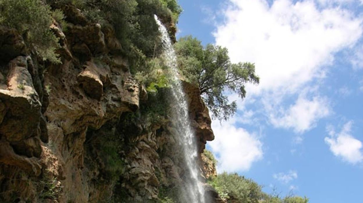 Salto de la Novia en Navajas (Casetellón), en una imagen de su web