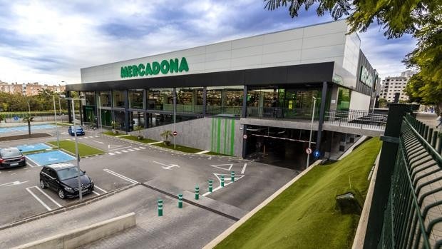 Mercadona busca personal con la ESO para empleos con sueldos desde los 1.200 euros netos en noviembre