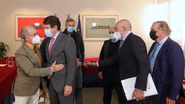 Castilla y León inyectará 3,2 millones en ayudas directas a los ganaderos de lidia para paliar la crisis del sector