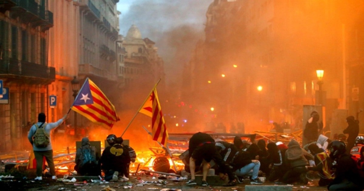 Disturbios tras la condena del 1-O en Barcelona