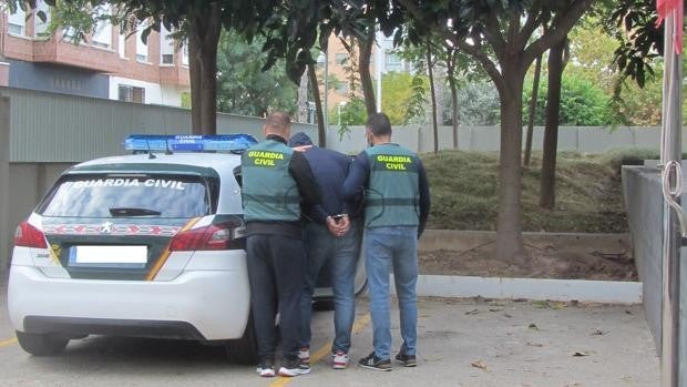 Detienen a tres hombres por su participación en dos peleas multitudinarias en Valencia