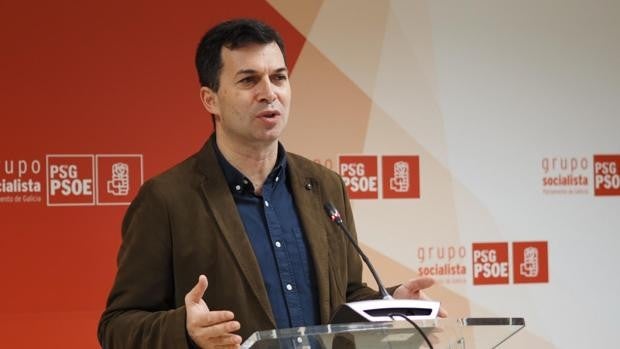Ferraz releva al comité organizador del congreso del PSdeG a petición de Formoso