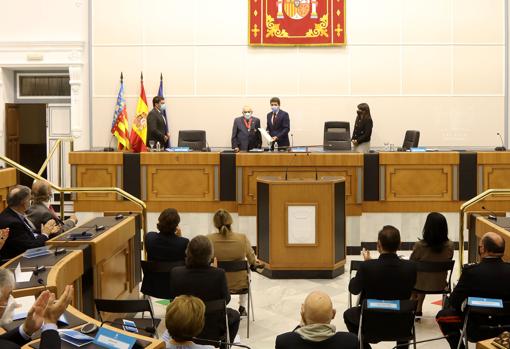 Acto de reconocimiento al polifacético litearto y profesor en la institución provincial