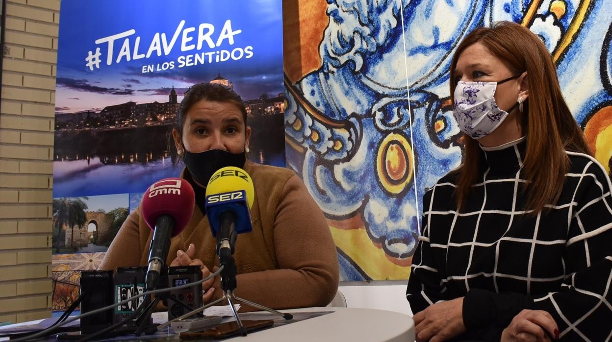 La alcaldesa de Talavera con la concejal de Promoción Turística