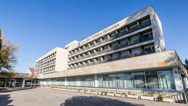 Confinadas 348 personas, entre alumnos y personal, en un colegio de Barcelona afectado por un brote de Covid