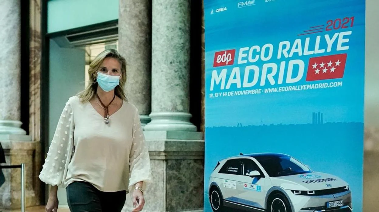Coches eléctricos, híbridos e híbridos enchufables participarán en este primer Rallye ecológico, que ha presentado la consejera Paloma Martín