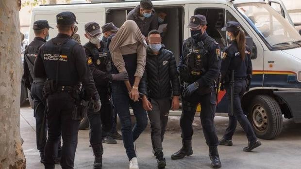 Otros dos fugados de la 'patera aérea' de Palma fueron devueltos 'en caliente' a Marruecos