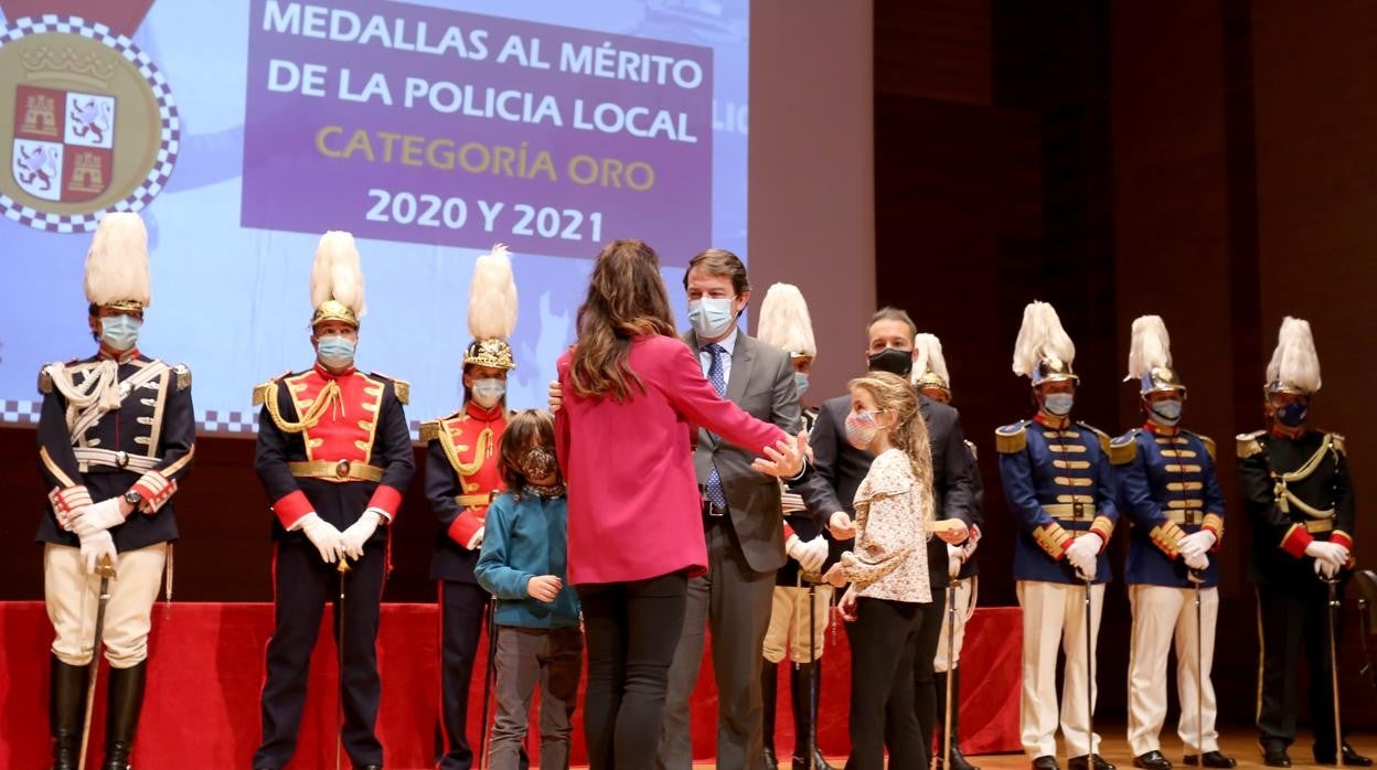 El presidente de la Junta, Alfonso Fernández Mañueco, en la clausura del Congreso Autonómico de Coordinación de Policía Local