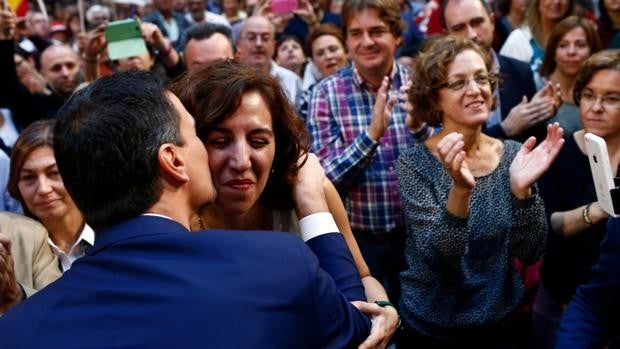 Pedro Sánchez coloca a su biógrafa, Irene Lozano, como directora de Casa Árabe