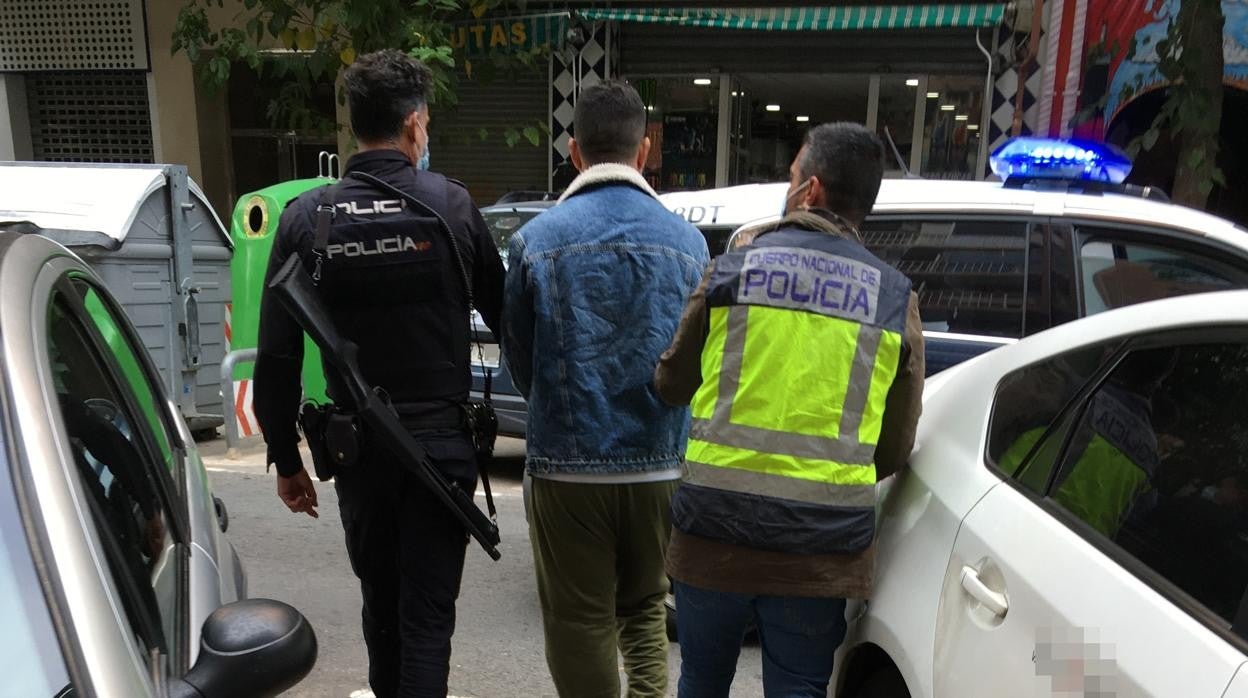 Imagen de uno de los detenidos en Valencia como presunto autor de robos con violencia en zonas de ocio nocturno