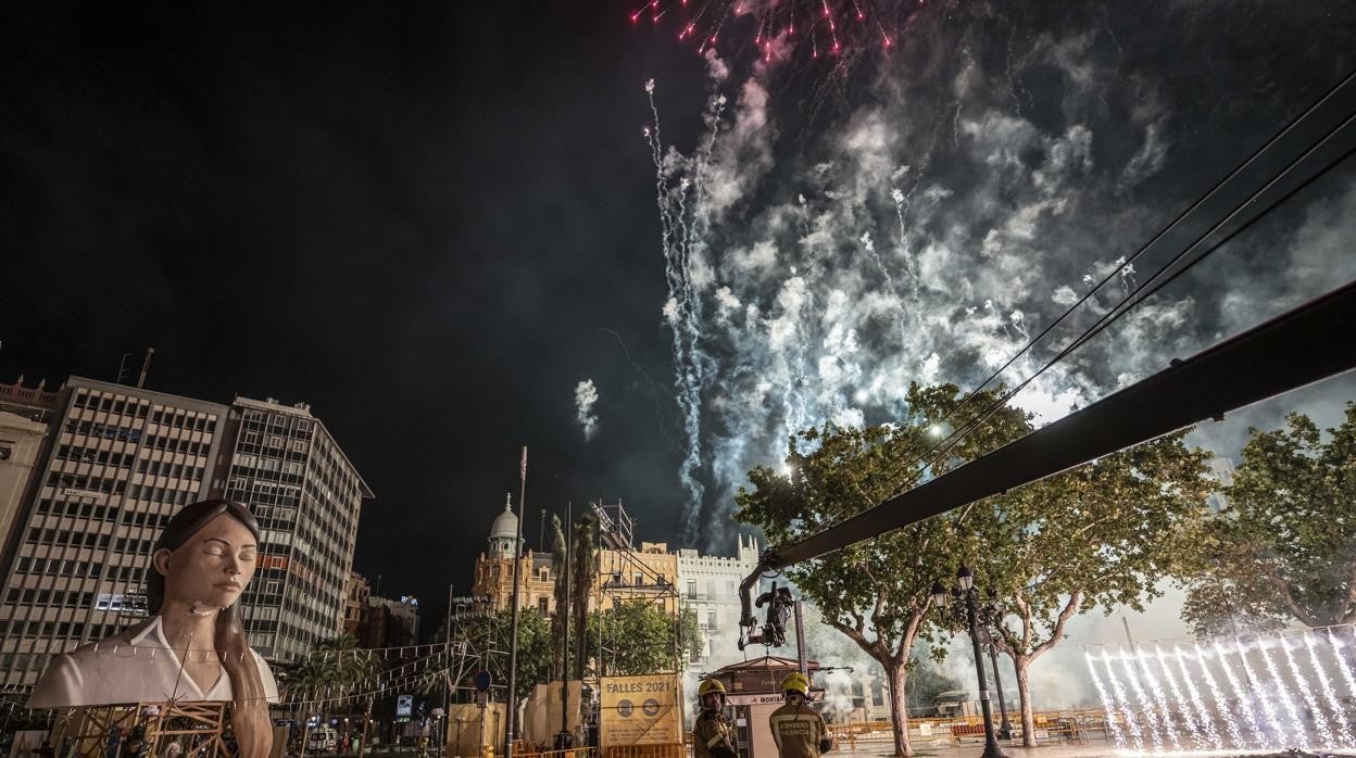 Imagen de archivo de la falla municipal quemada el pasado mes de septiembre en Valencia