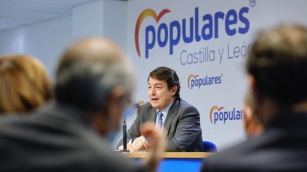 Mañueco exhibe «proyecto y apoyos» para otra etapa al frente del partido