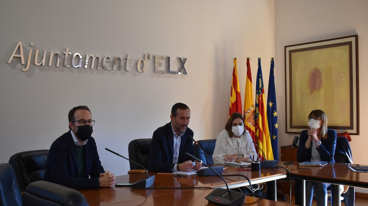 El alcalde Carlos González durante su intervención