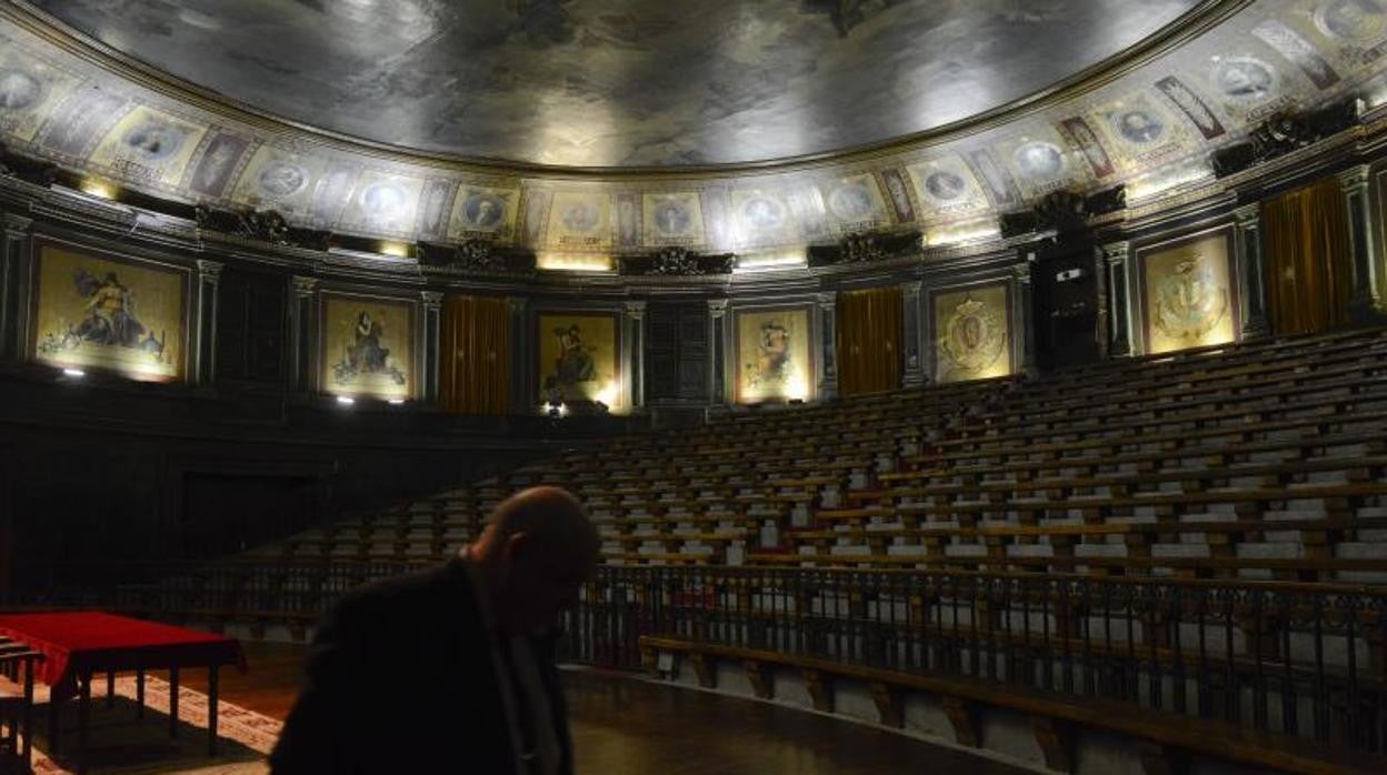 Aula Magna del Colegio Oficial de Médicos de Madrid