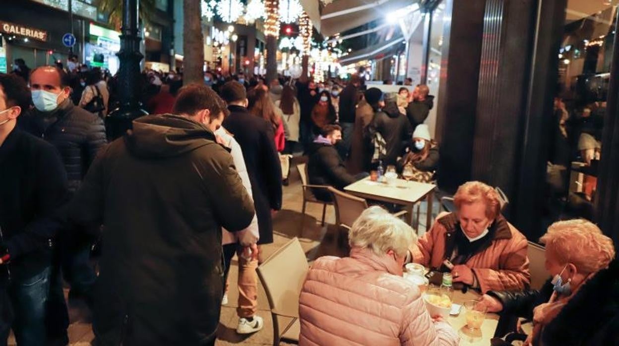 Ambiente, este sábado, en una calle de Vigo