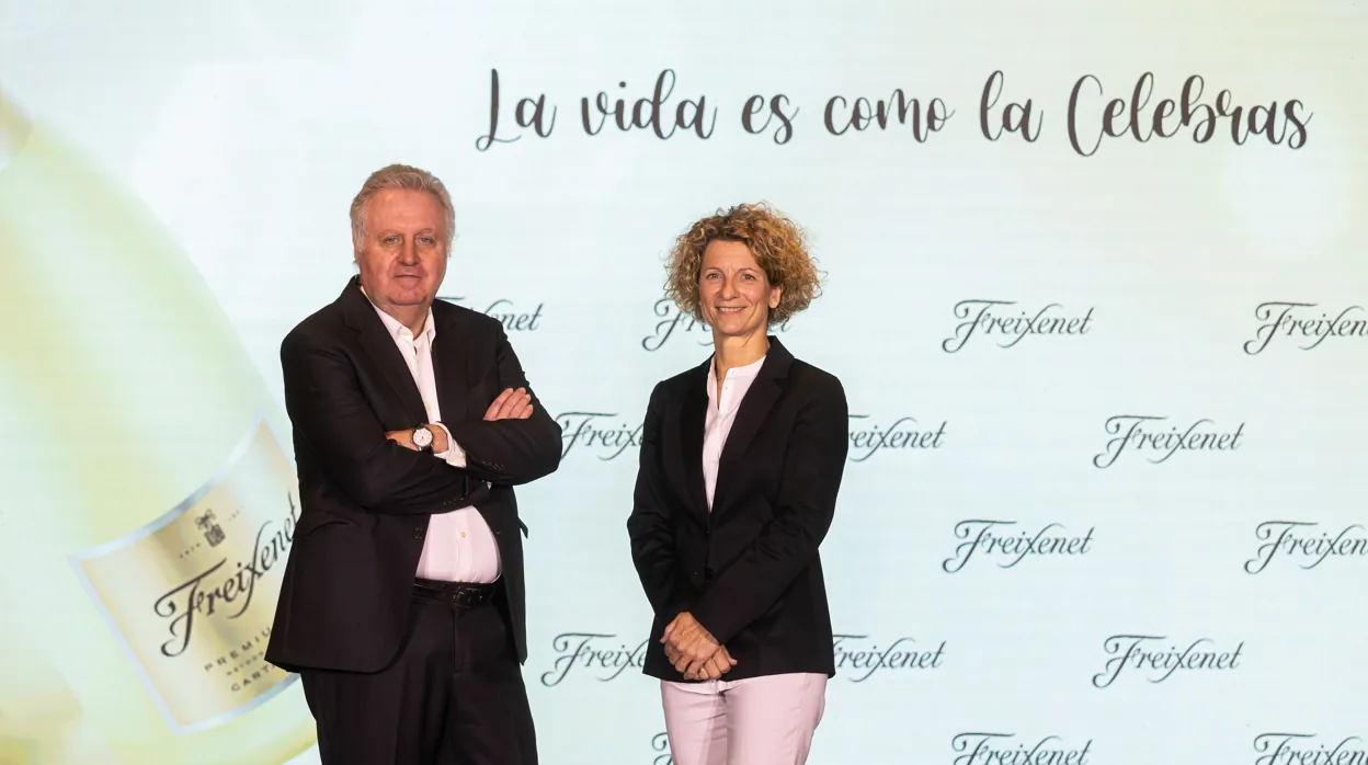 Pere Ferrer y Martina Obregón, consejero delegado y directora de marketing de Freixenet