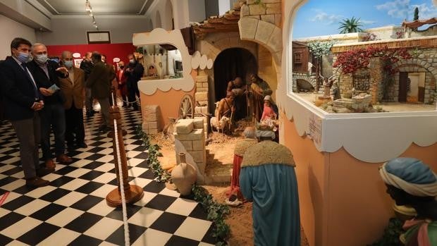 La Diputación de Alicante inaugura su tradicional exposición de belenes con el lema «Sueños y recuerdos»