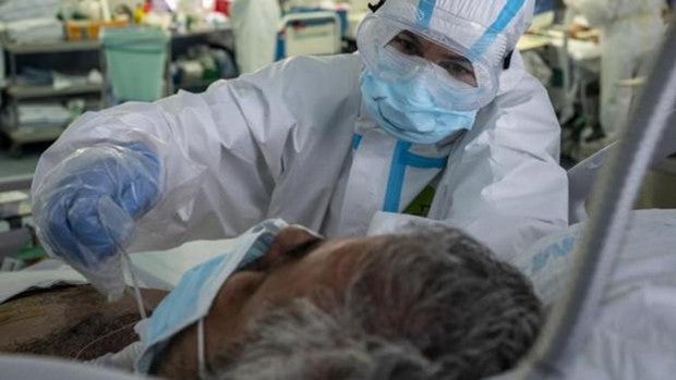 Sigue el aumento de los positivos en Covid con una ligera subida de los hospitalizados