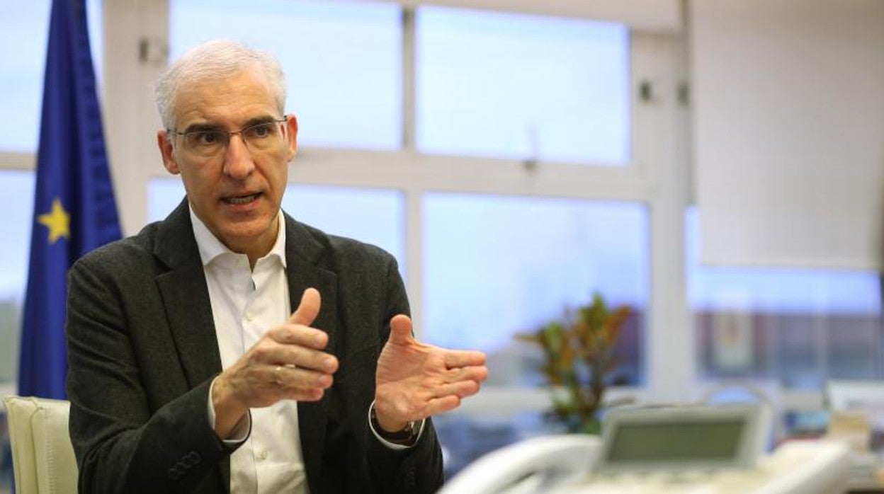 El conselleiro de Economía, Francisco Conde, en la entrevista de ABC esta semana